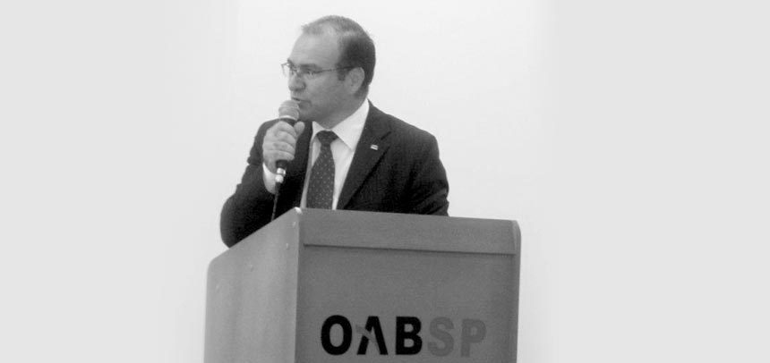 Dr. Júlio Aparecido Costa Rocha