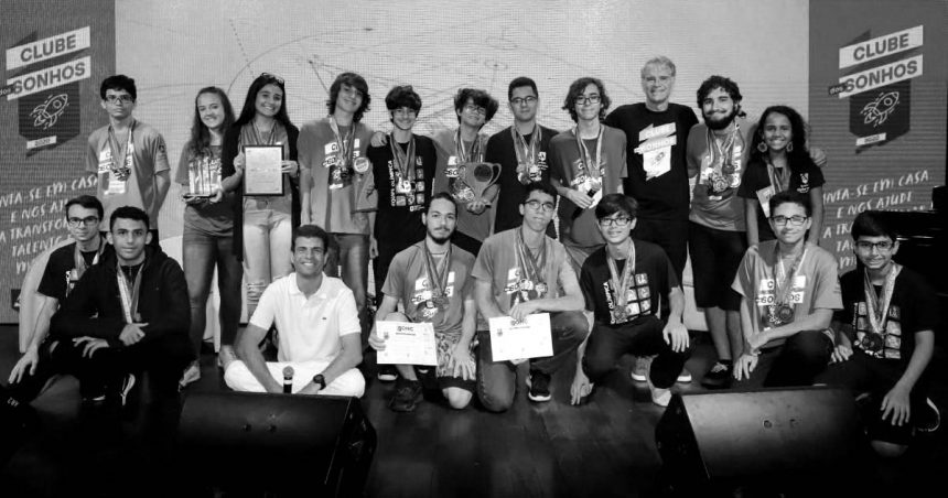 Clube dos Sonhos: Oportunidades para Estudantes Talentosos